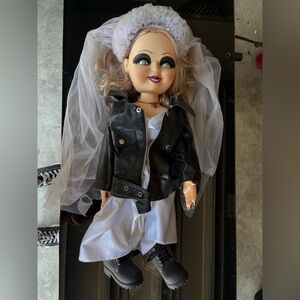 Classic unboxed bride of chucky Tiffany doll